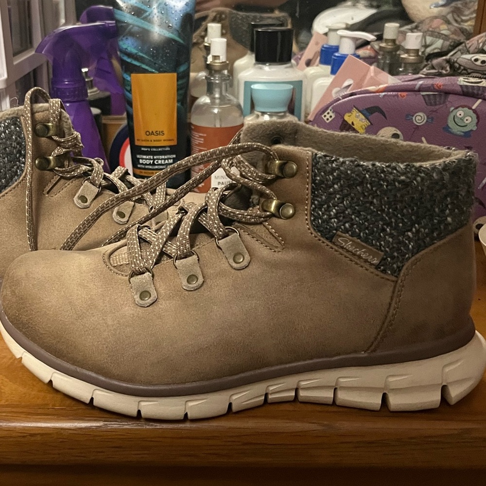 Sketchers winter boots